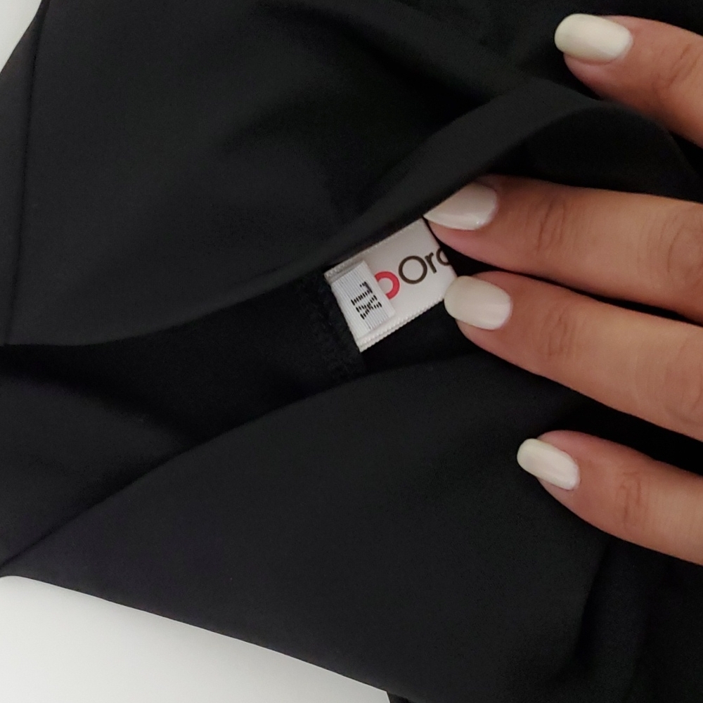 Solid Black Top - image 6